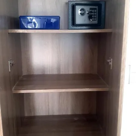 De Hazelaardij Szálloda *