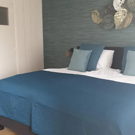 De Hazelaardij * أوسبيل